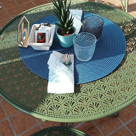 La Terrazza Delle Fate 게스트하우스 나폴리