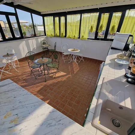 게스트하우스 La Terrazza Delle Fate 4*